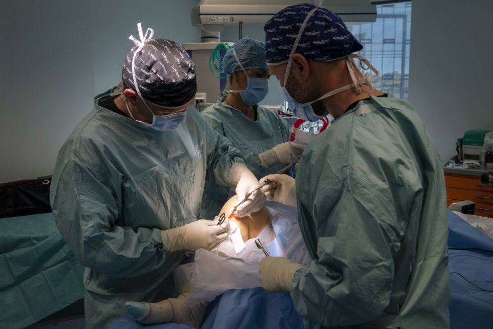 Fimmta skurðstofan opnuð í haust